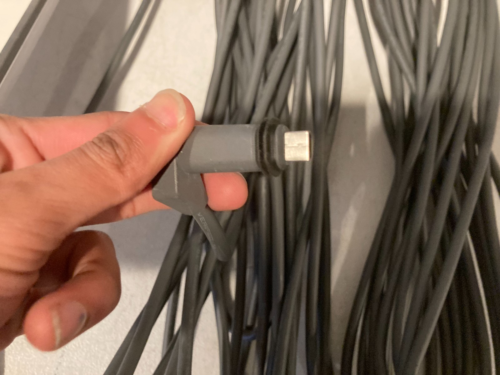 Starlink V2 Satellite Dish Kit with Router - UTA-212 & UTR-211 - Free worldwide