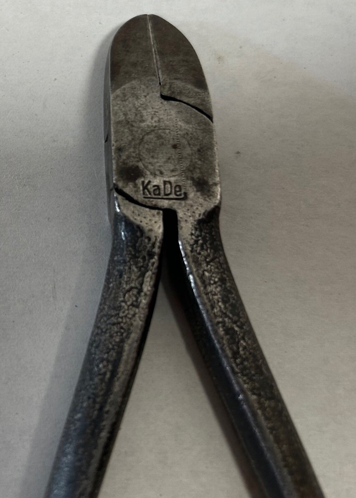 Vintage KaDe Diagonal Wire Cutting Cutter Pliers Tool (A4)
