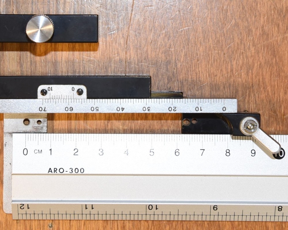 Japan Mechanical Microscope 2-Axis Adjustable Scaled Slide Stage in Great Shape!