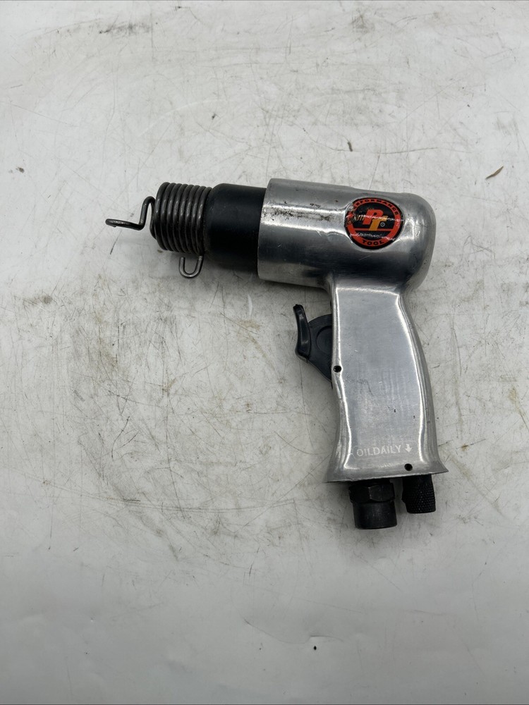 Performance Tool HD Air Hammer See Pics 30 Day Warranty