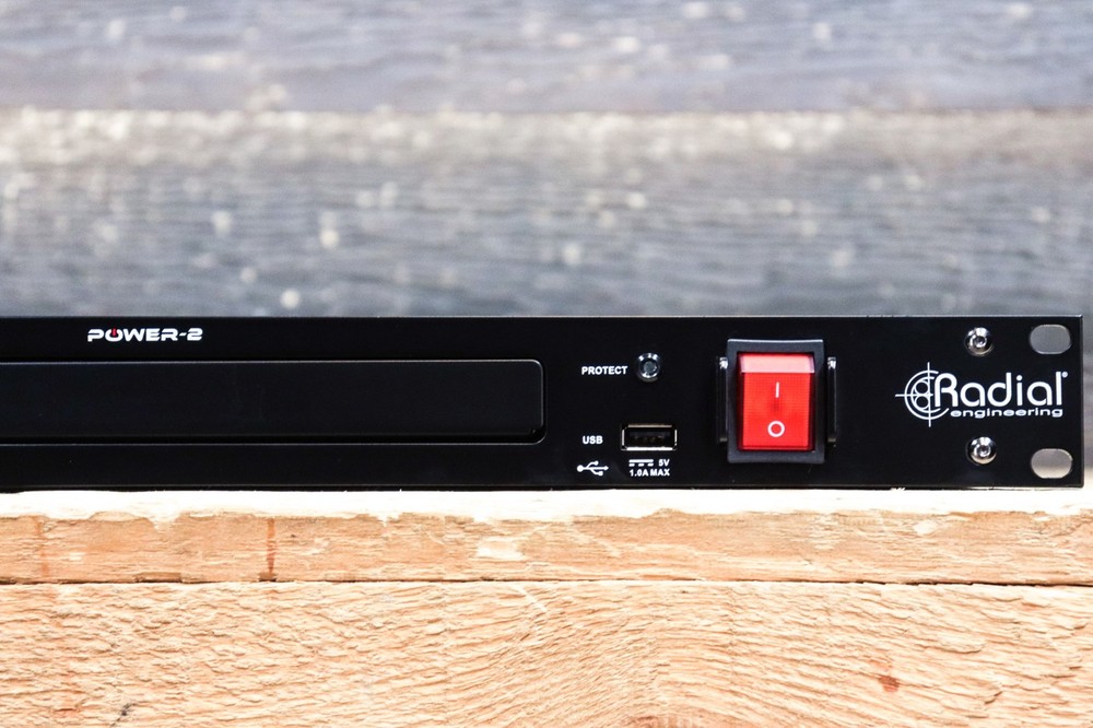 Radial Engineering Power-2 Surge Suppressor & Power Conditioner LED Illumination