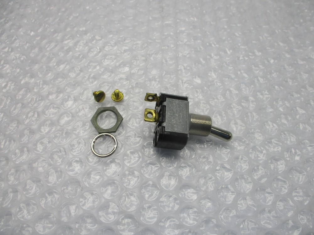INDUSTRIAL SPARE R4 TOGGLE SWITCH NSNP