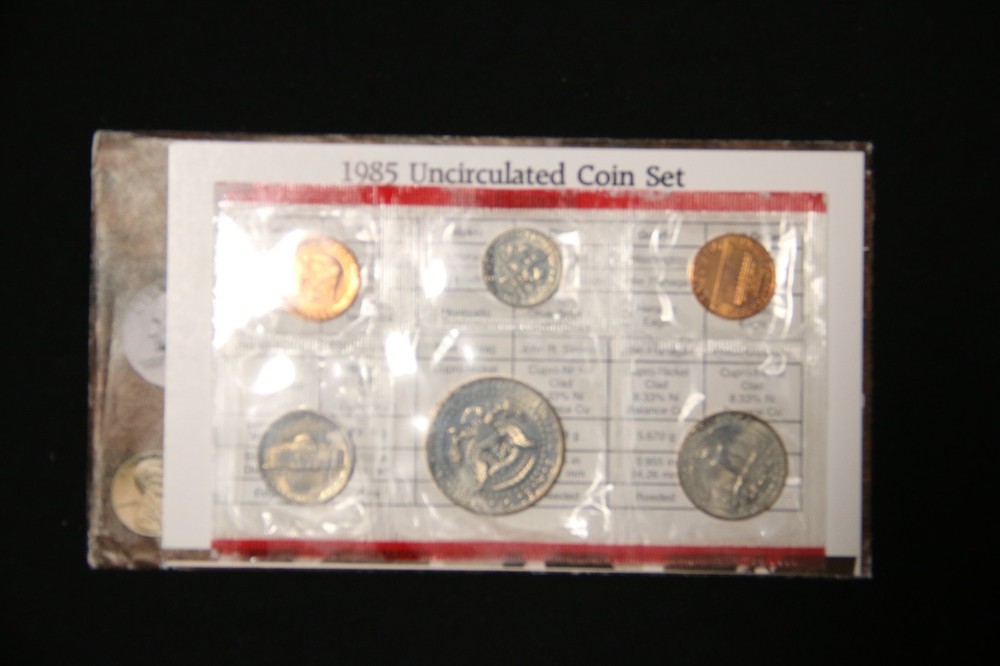 1985 D Uncirculated Mint Set 5 coins
