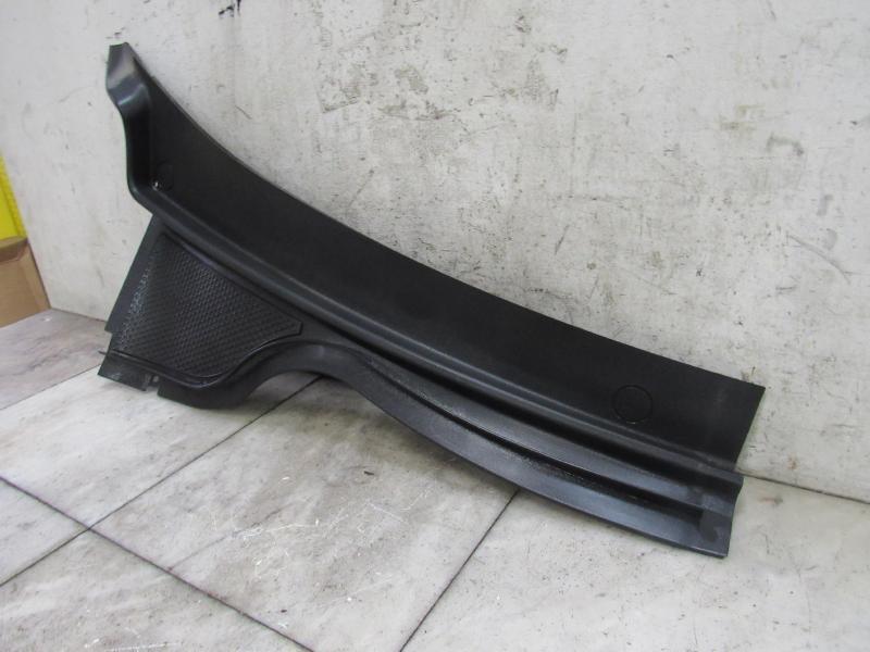 2012 VW TIGUAN Cowl Vent Panel