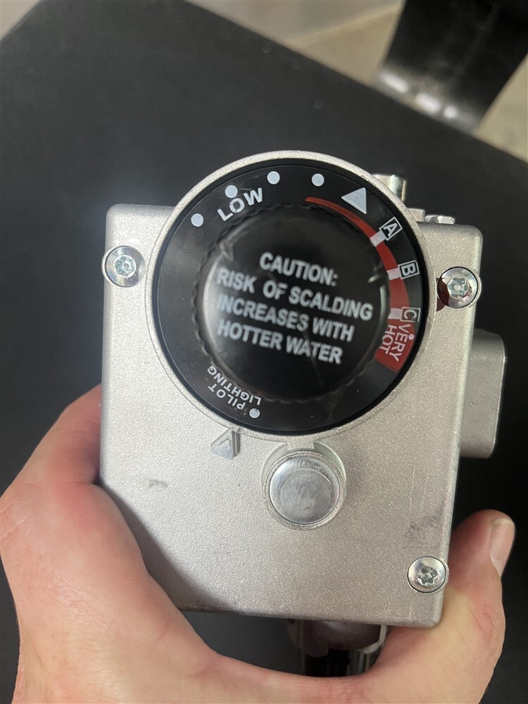 Genuine OEM Rheem Richmond White Rodgers Water Heater Natural Gas Valve AP14270C