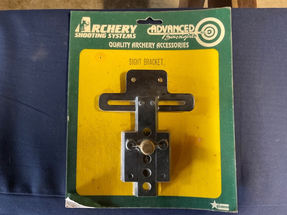 Made / USA  Advanced Archery - Sight bracket… Bow Accessories