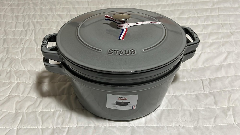 Staub Cast Iron, 5 qt, Round, dutch oven,  3-pc Stackable Set