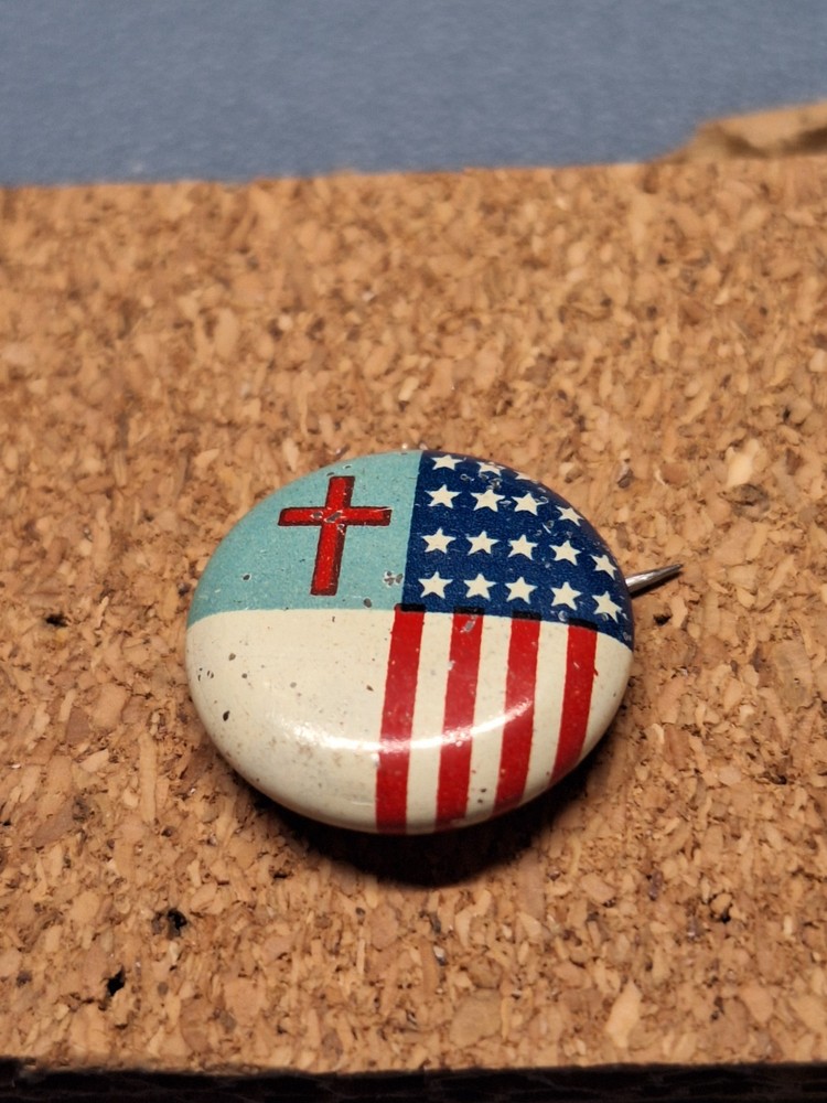 VINTAGE RELIGIOUS SMALL BUTTON LAPEL PIN
