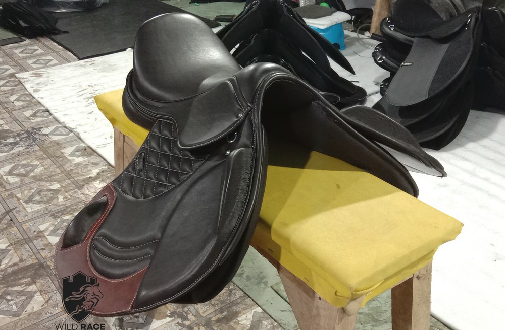 WILDRACE Jumping Close Contact Leather saddle Change Gullets