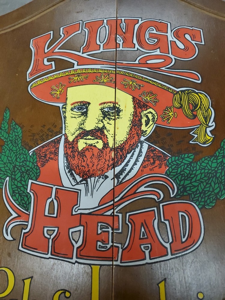 Kings Head Pub & Lodging Dart Board Set Missing Darts Used