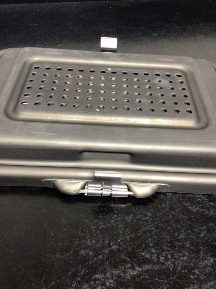 V. Mueller Genesis Sterilization Perforated Lid