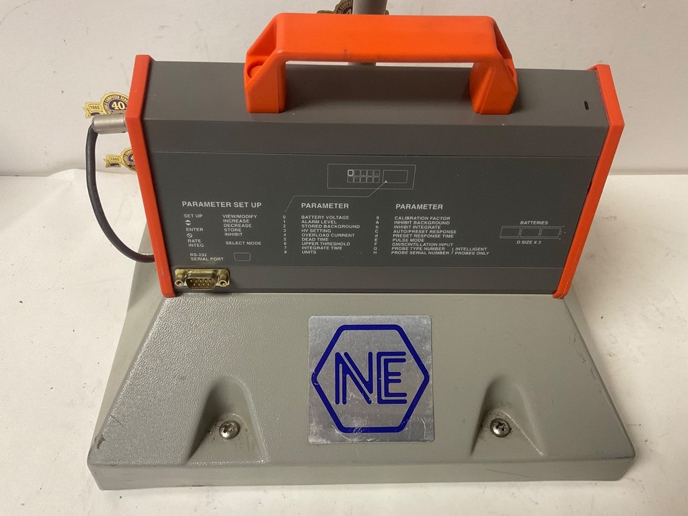 NE Technology DELTA 5 Detector Geiger Counter roll around push with stick