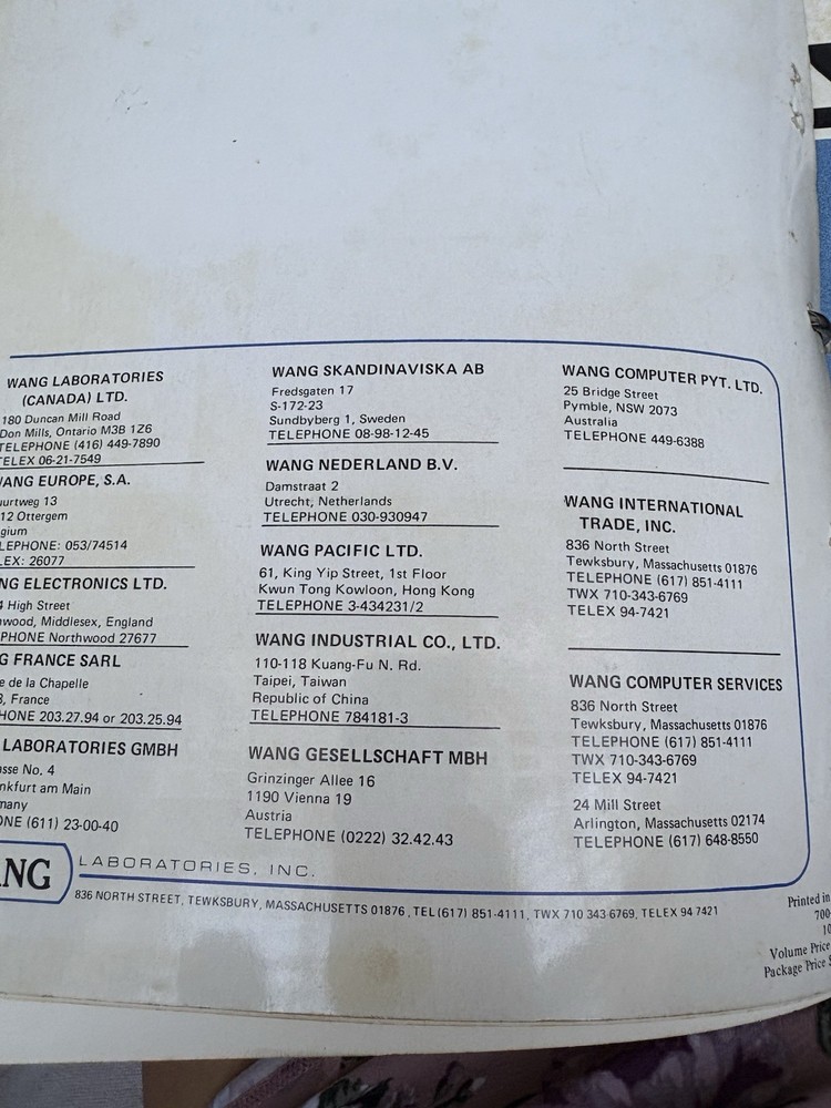 Wang "Basic" Language Programming Manuals: System GLBR 22B 2200 (1973) In Binder