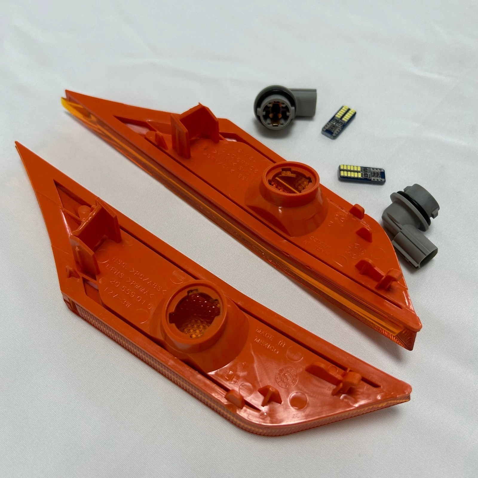 Front Side Marker Lamp Set For 2016-2021 Honda Civic LF & RF Reflector With Bulb