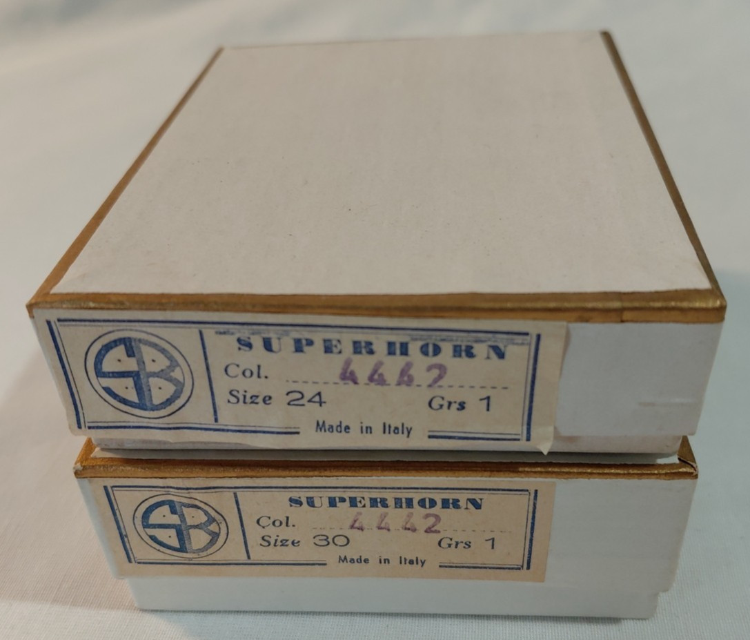 11 New Real Horn Red Buttons For Suit Blazer Jacket 20mm 15mm Superhorn Italy