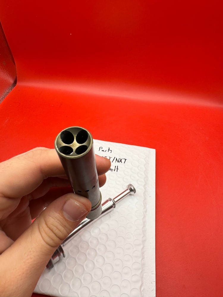 Smart Parts Shocker SFT/NXT Bolt Guide/ Bolt