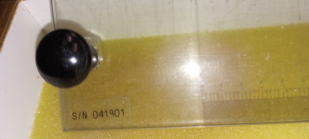 Visual Precision inc Hand Held scale + knobs metric scale 0.2mm steps Std .010"