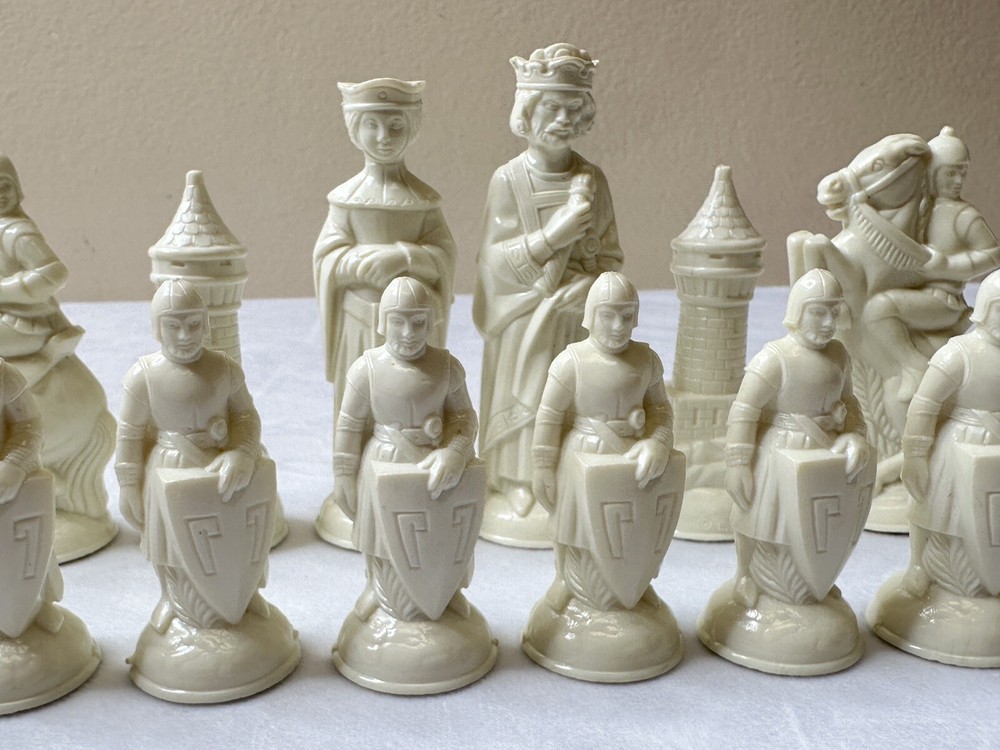 VTG ES LOWE ANRI Renaissance Complete White Side Chess Set Replacement Pieces