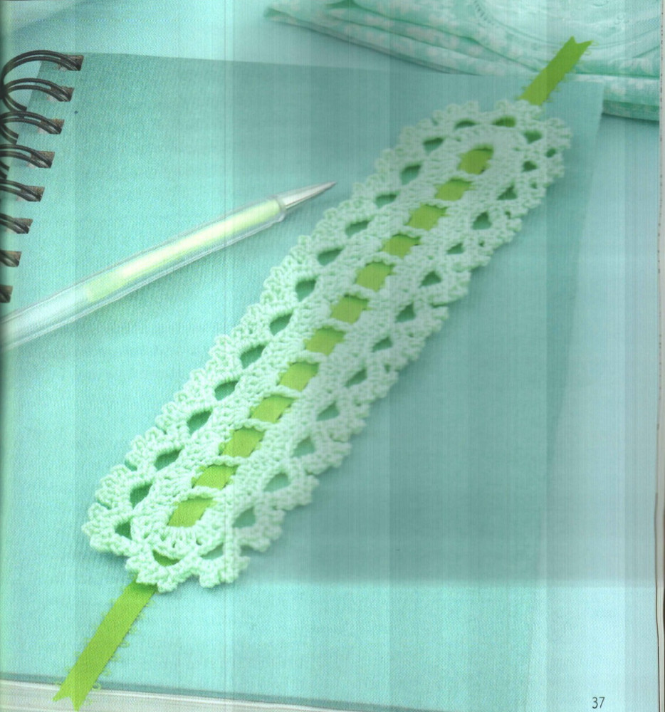 NEW THREAD BOOKMARKS 10 CREATIVE DESIGNS DIGEST SIZE CROCHET PATTERN BOOK