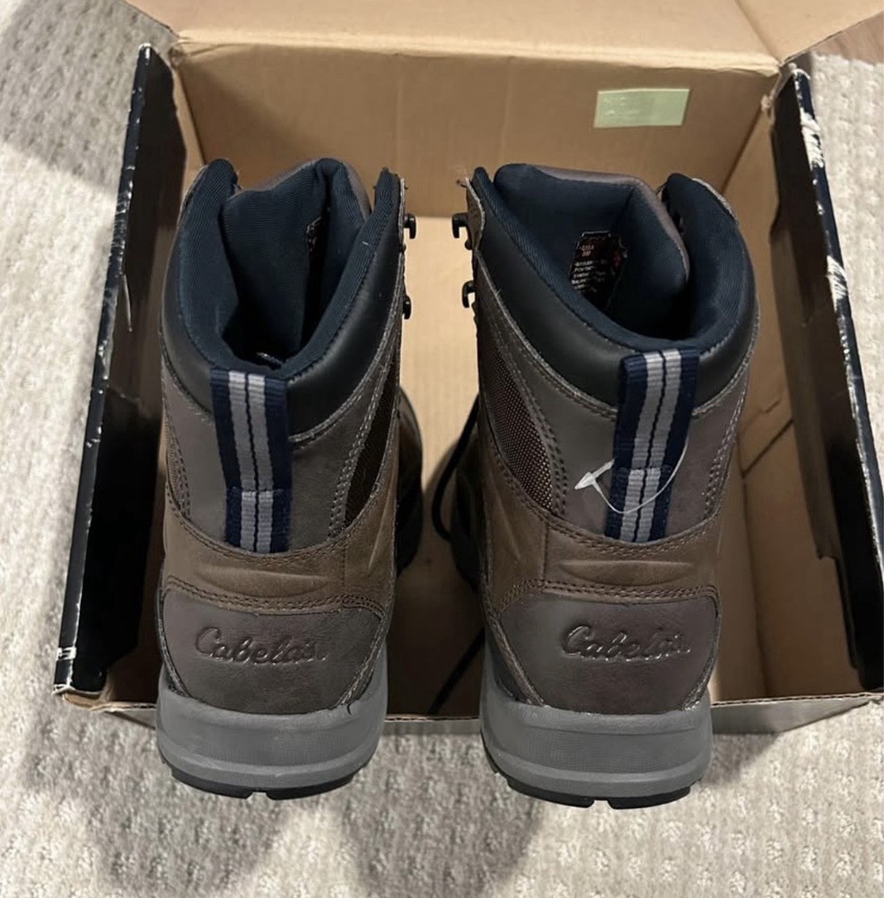 Cabela’s Men’s Lug Wading Boots 8M