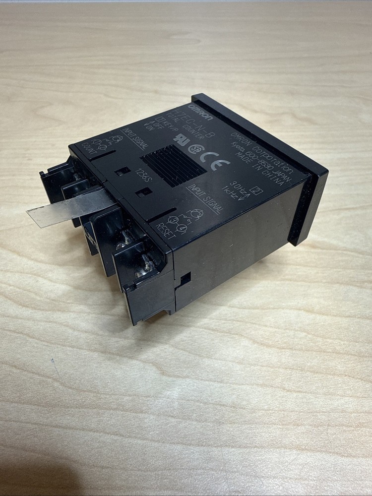 NEW! Omron H7EC-N-B LCD Display Total Counter Totalizer