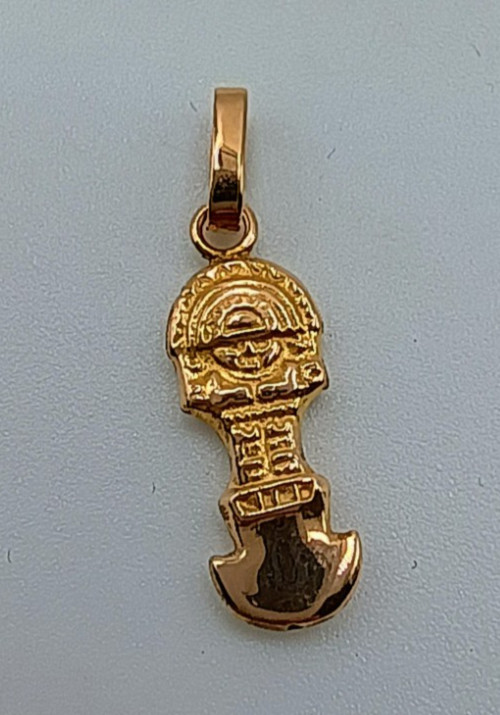18k gold peruvian tumi pendant