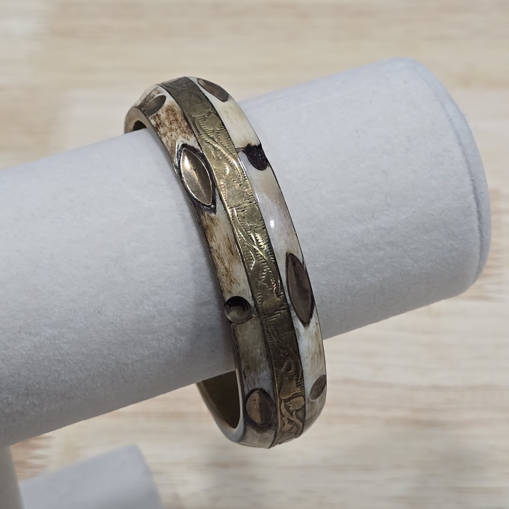 Bohemian Stackable Brass Inlay Bangle Bracelet Cream Tan Leaf Scrollwork