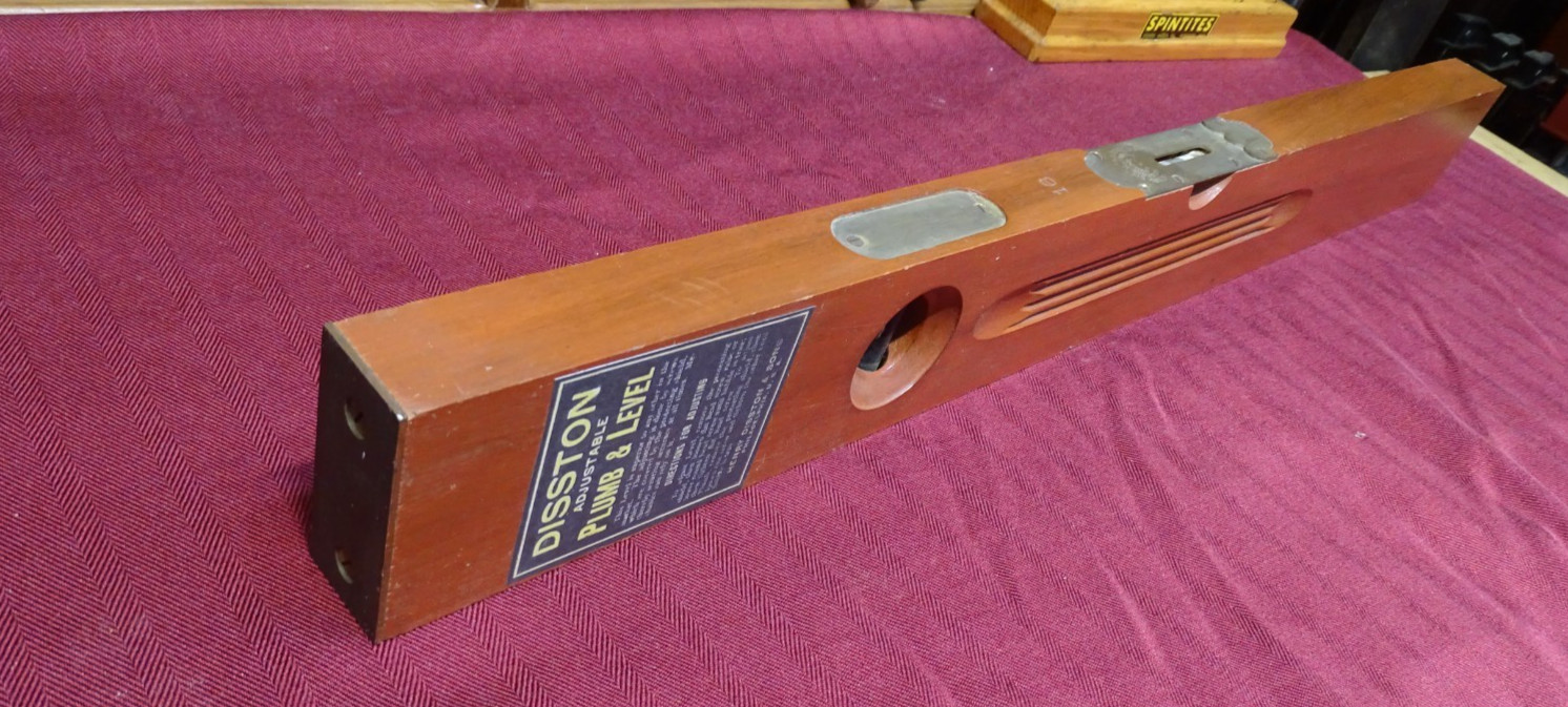 Disston 28" Plumb and Level No. 16 Adjustable, Original Finish, Paper Label