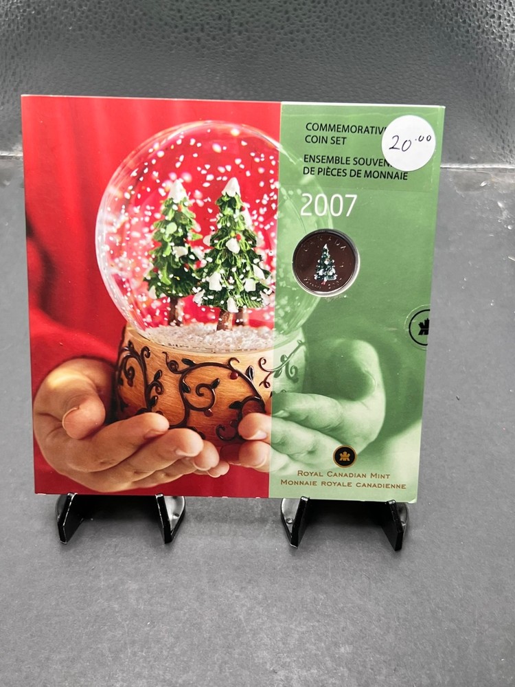 2007 Canada Holiday Gift Set - 7 coins