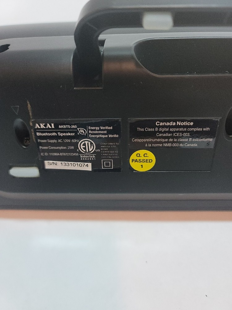 akai bluetooth speaker Model akbts-260. Read