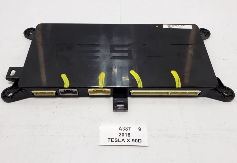 ✅ 2016-2020 OEM Tesla Model X Rear Chassis Body Control Module BCM Computer