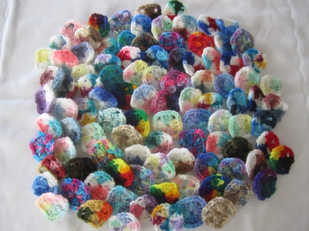 ***  80- 1-1/2" GRANNY CENTERS ASSORTED SHADED COLORS, STARTERS GRANNY SQUARES