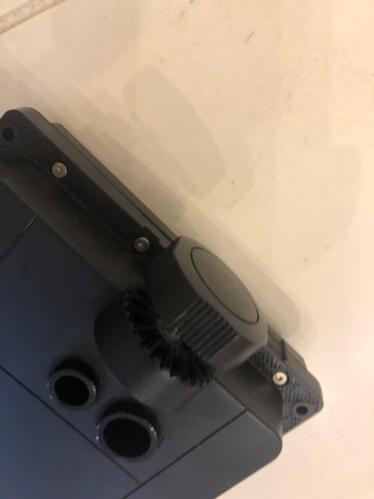 Simrad Cruise 7 GPS Chartplotter 7" Head Unit Only