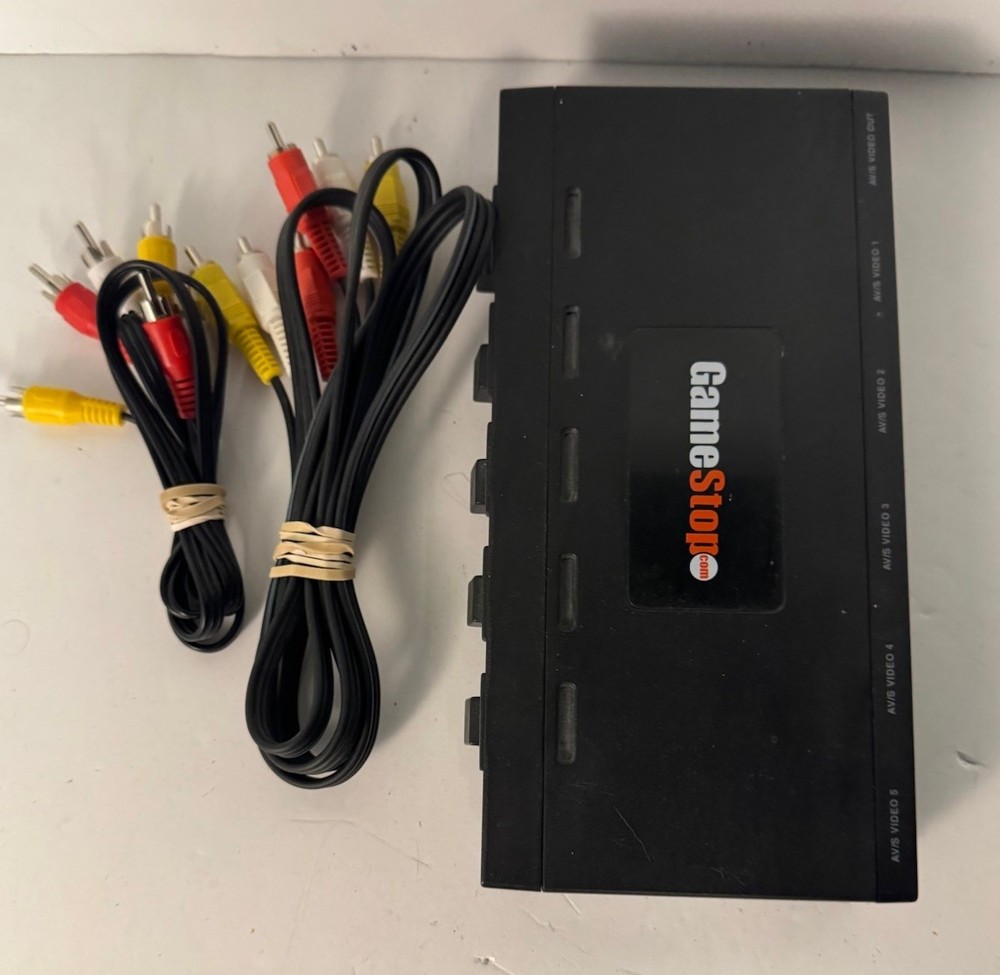 GameStop Universal System Selector BB-172 5-Port AV RCA S-Retro Console Switch