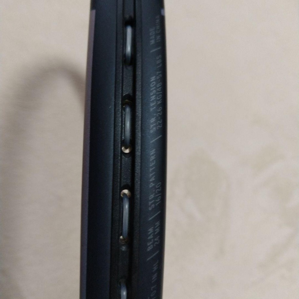 Tennis racket (hard)