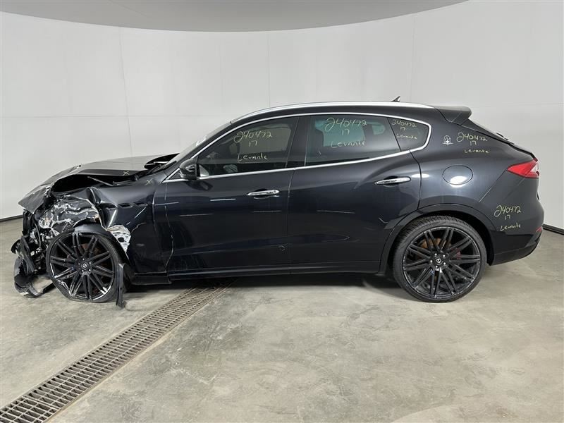 LEVANTE 2017 Camera/Projector 2672076