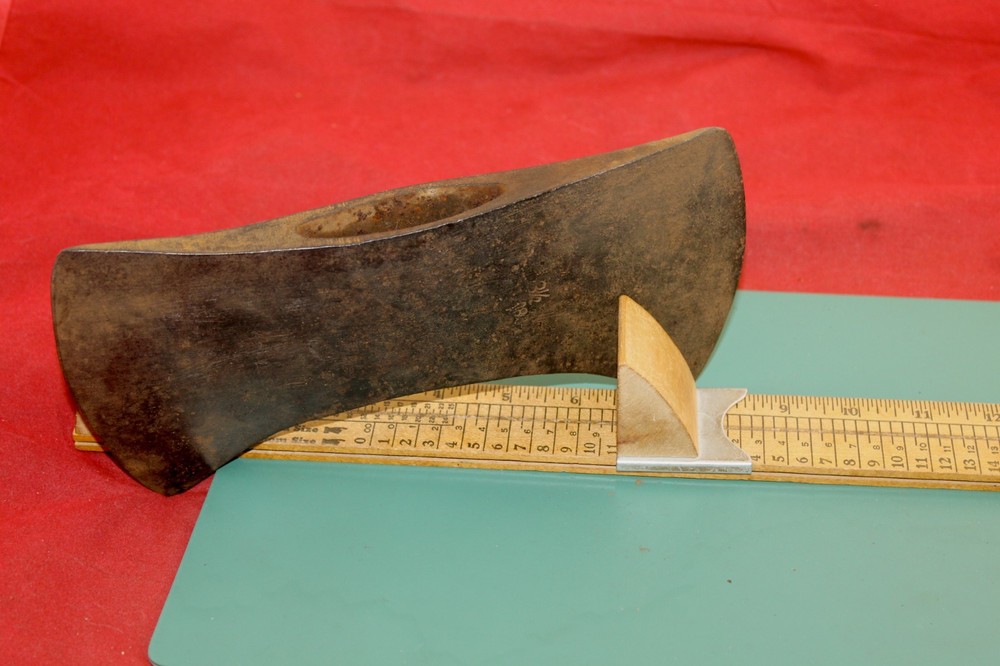 3.5+ Lb Unbranded 9.5" Double Bit Axe Head Marked 3 1/2 08