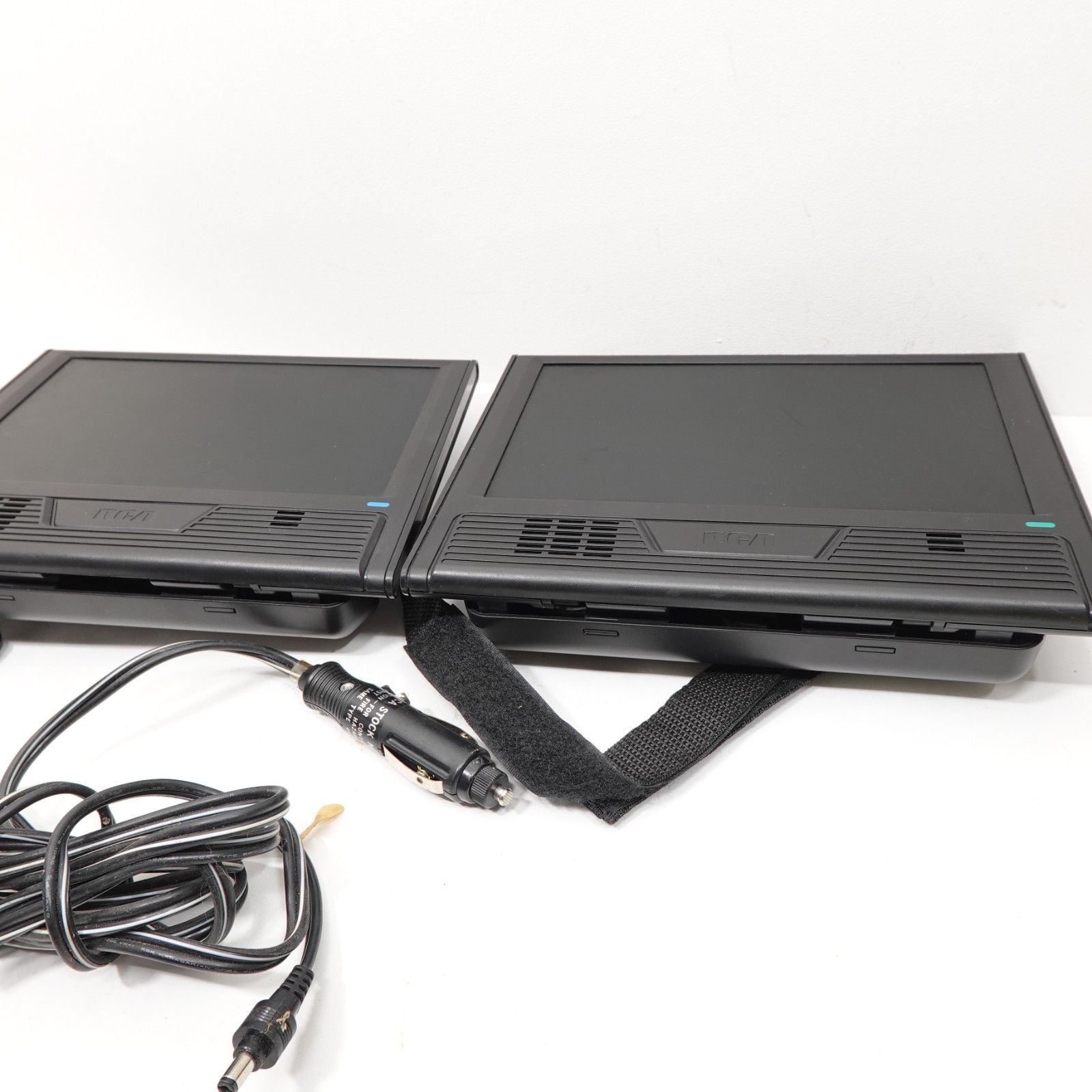 RCA 9" Twin Dual 2 Screens Mobile DVD Player for Car Headrest