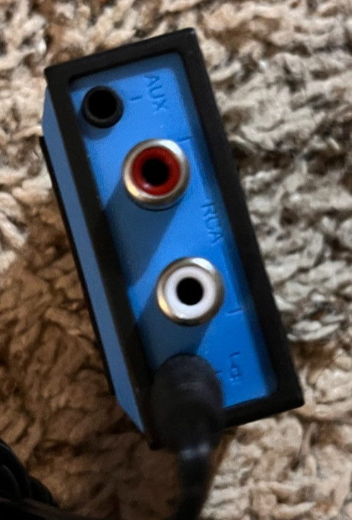 Logitech Bluetooth Audio Adapter w/Charger 880-00451 Tested Works