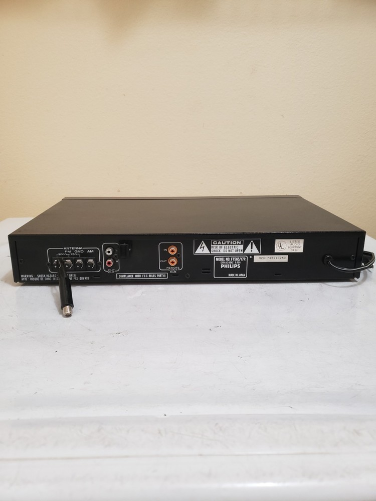 Philips Digitsl Synthesized Stereo Tuner FT565