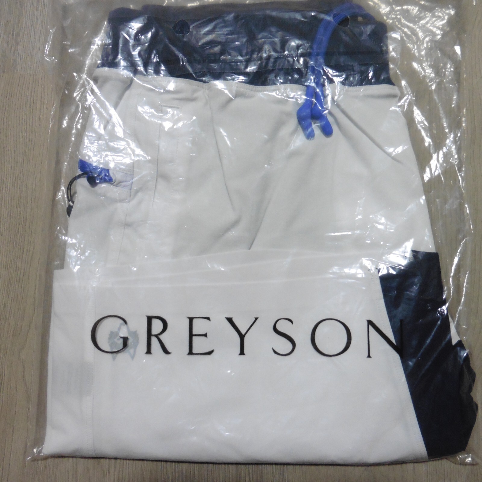 GREYSON Mens L LARGE FULTON SHORTS ARCTIC WHITE BLUE LINED 9" NYLON GOLF WORKOUT