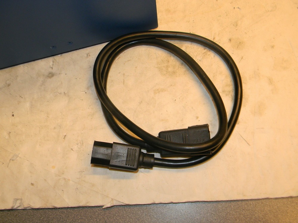 Sievers TOC 800AS Autosampler, Missing a Few Sample Holders, Sold As Is