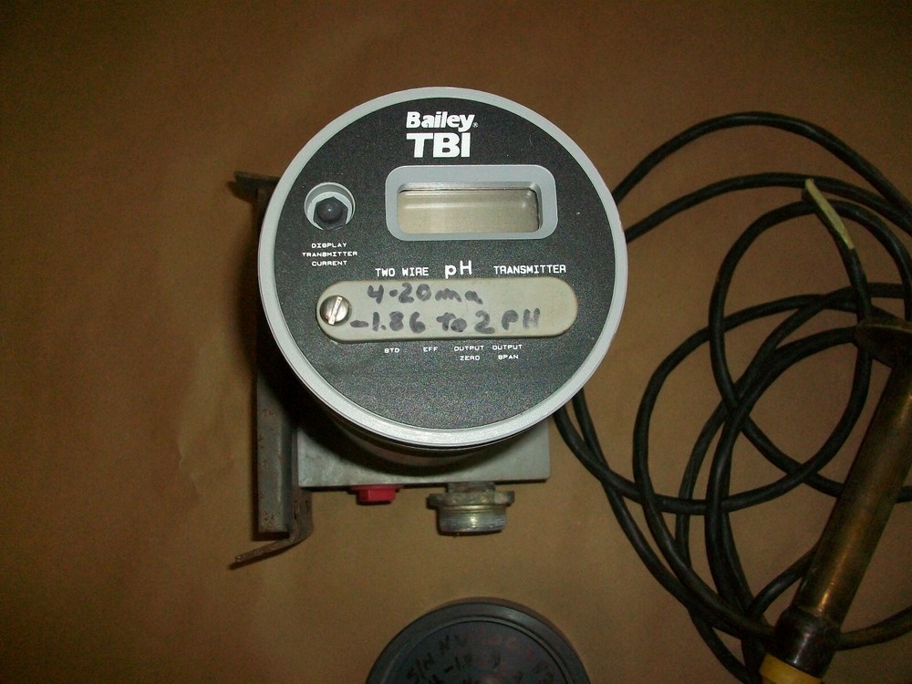 TBI Bailey Two Wire pH Transmitter & Sensor TB515 USED