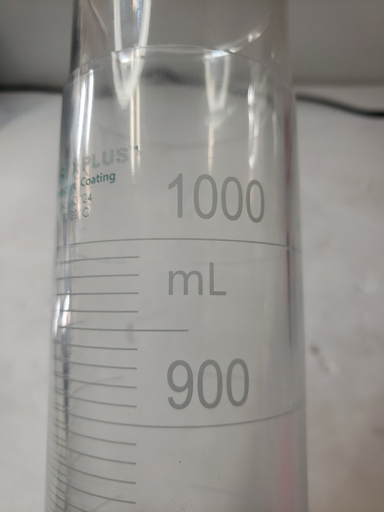 1000 ML PYREXPLUS 63024-1L Cylinder, Single Scale, PVC Coating.