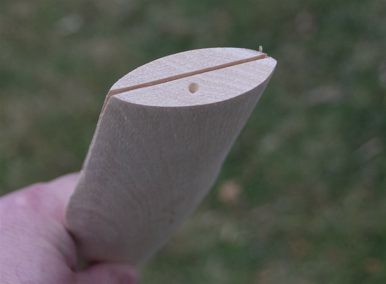 HICKORY 24" OFFSET BROAD AXE HANDLE ~ Unfinished ~ Right or Left ~ Amish Made