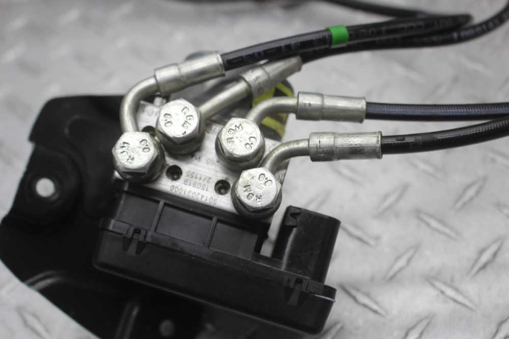 2016 KTM 390 DUKE ABS PUMP UNIT MODULE W/ HOSES