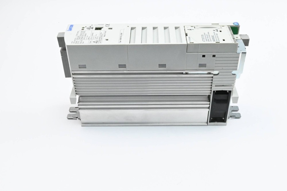 Lenze 8200 Vector Frequency Inverter E82EV152_4C200 ( E82EV1524C200 ) Ver. 4A39