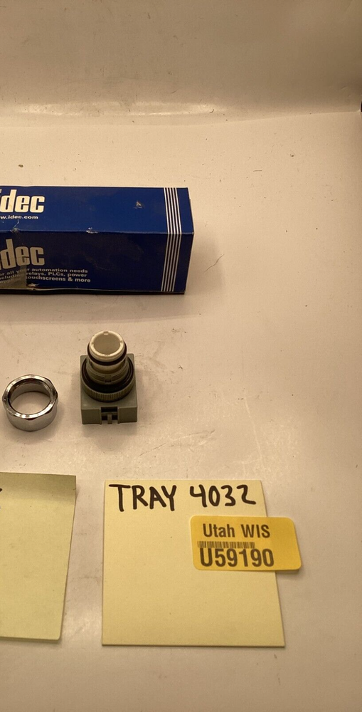 Idec AYLW4-0600 TW P-PULL ILL OPER *FAST SHIPPING*