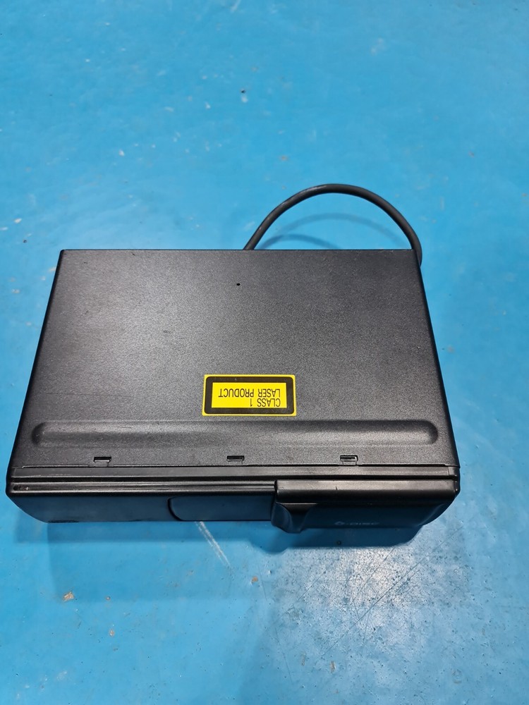 2001-2005 AUDI ALLROAD QUATTRO - 6 DISC CD Changer 4B0035111A