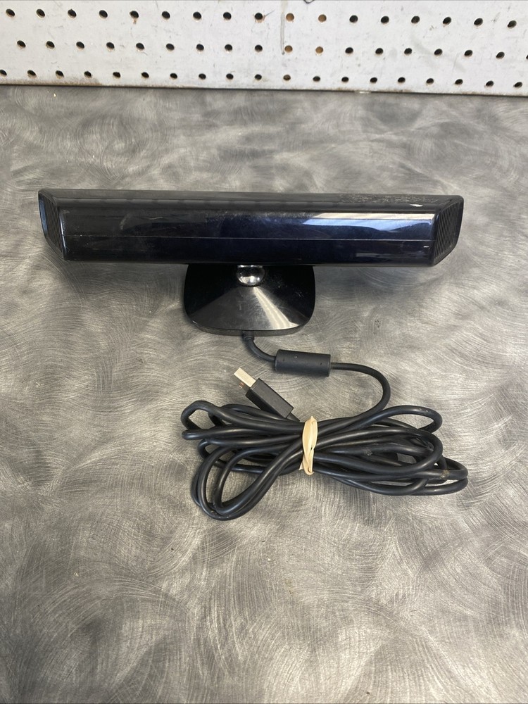 Xbox 360 Kinect Sensor (Lot Of 2)